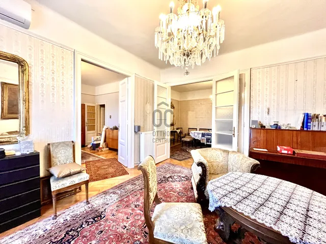 Eladó lakás Budapest I. kerület 102 nm