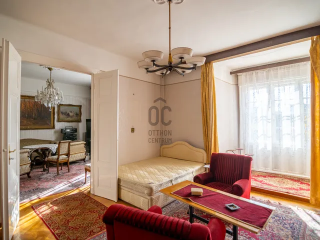 Eladó lakás Budapest I. kerület 102 nm