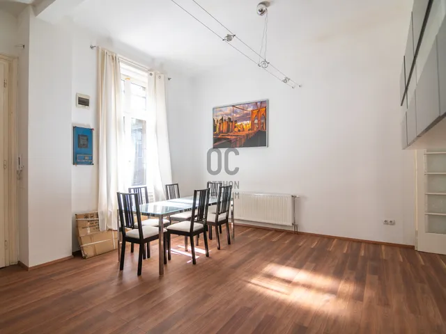 Eladó kereskedelmi és ipari ingatlan Budapest VII. kerület, Belső-Erzsébetváros 88 nm