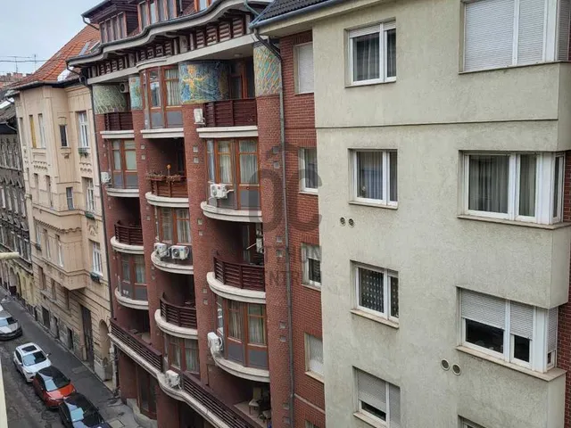 Eladó lakás Budapest VI. kerület, Weiner Leó utca 76 nm