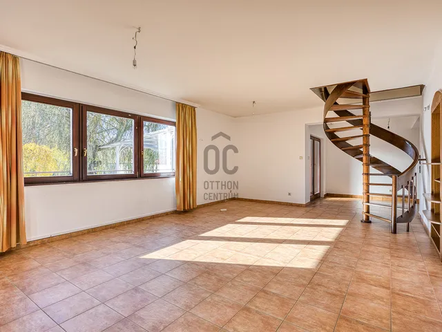 Eladó ház Budapest XVIII. kerület, Miklóstelep 170 nm