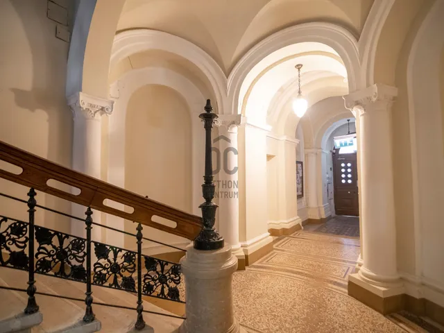 Kiadó lakás Budapest VI. kerület, Andrássy út 65 nm