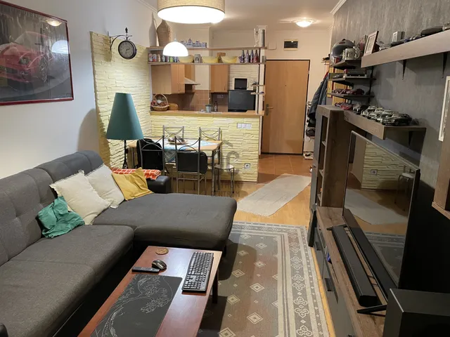 Eladó lakás Budapest III. kerület, Békásmegyer 41 nm