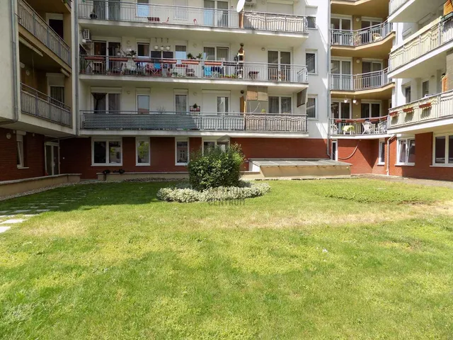 Kiadó kereskedelmi és ipari ingatlan Budapest IX. kerület, Rehabilitációs terület IX. ker. 629 nm