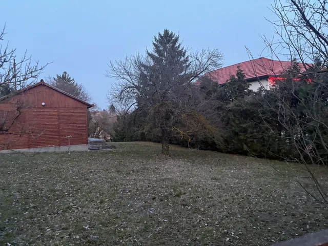 Eladó telek Szentendre, Tyúkosdűlő 1214 nm