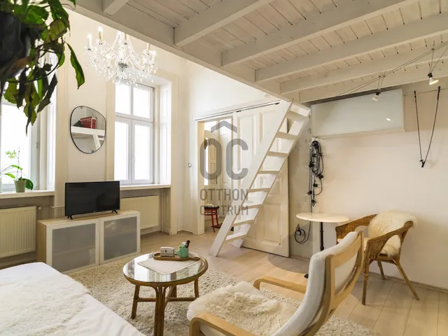 Eladó lakás Budapest I. kerület, Ostrom utca 35 nm