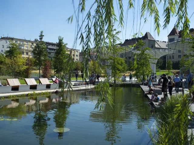 Eladó lakás Budapest I. kerület, Ostrom utca 35 nm