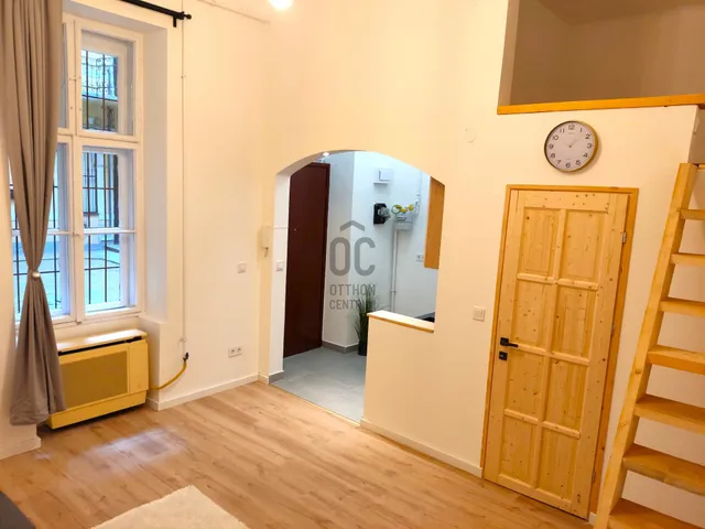 Eladó lakás Budapest VI. kerület 22 nm