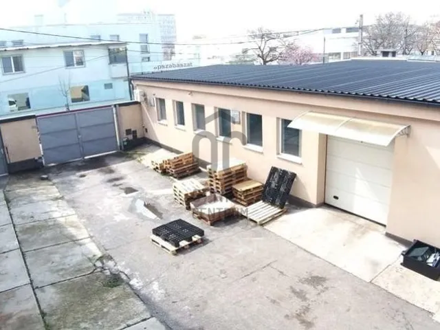 Eladó kereskedelmi és ipari ingatlan Budapest X. kerület, Óhegy 598 nm
