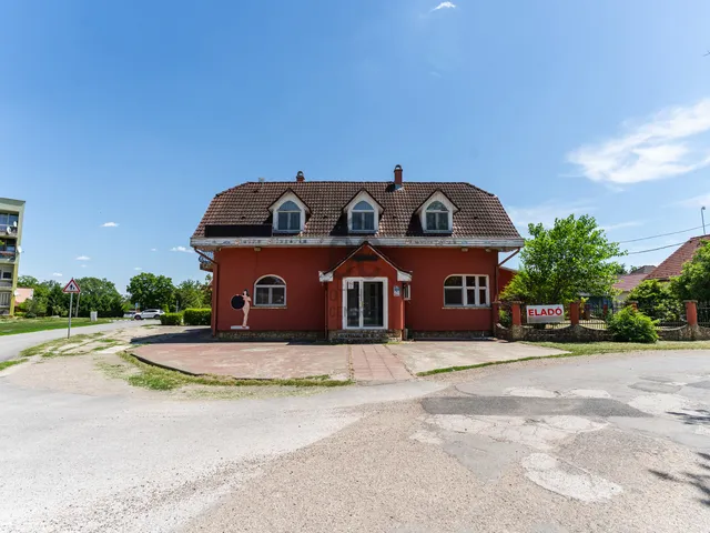 Eladó ház Túrkeve 150 nm