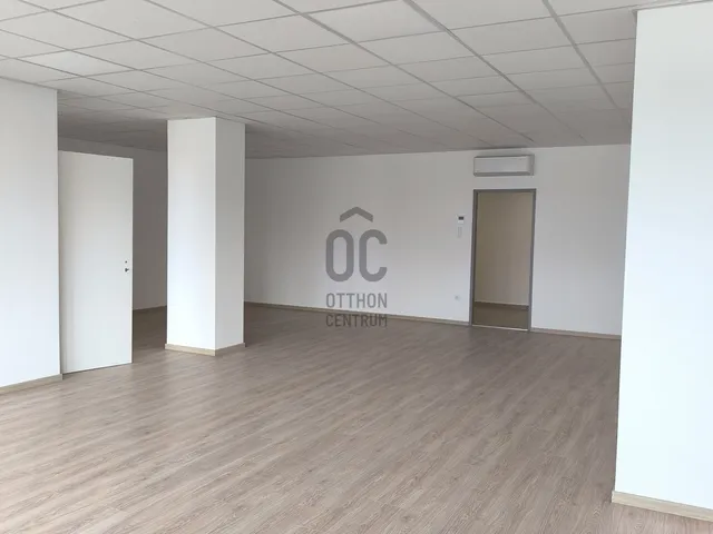 Kiadó kereskedelmi és ipari ingatlan Budapest XV. kerület, Újpalota