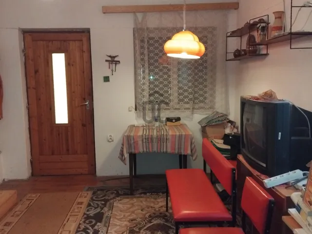 Eladó ház Budapest XI. kerület, Kőérberek 30 nm