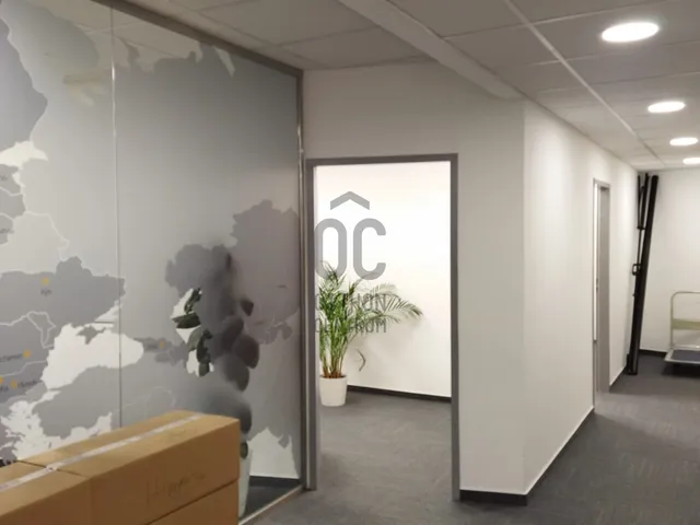 Kiadó kereskedelmi és ipari ingatlan Budapest I. kerület 206 nm