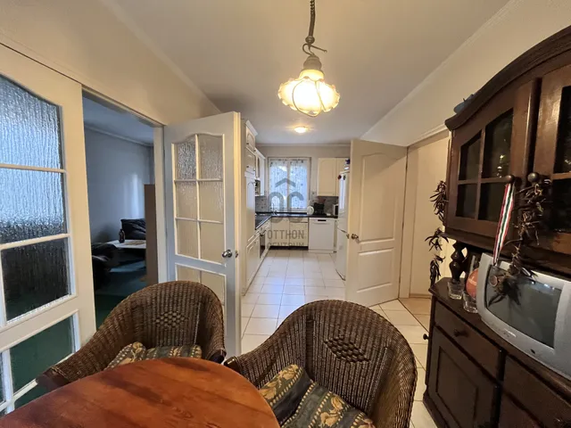 Kiadó ház Budapest XI. kerület, Őrmező 124 nm