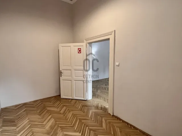 Kiadó lakás Budapest VI. kerület 150 nm