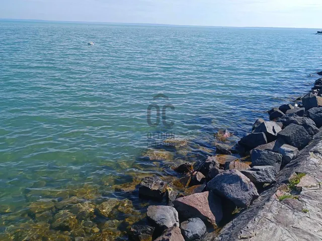 Eladó lakás Siófok, Aranypart 116 nm