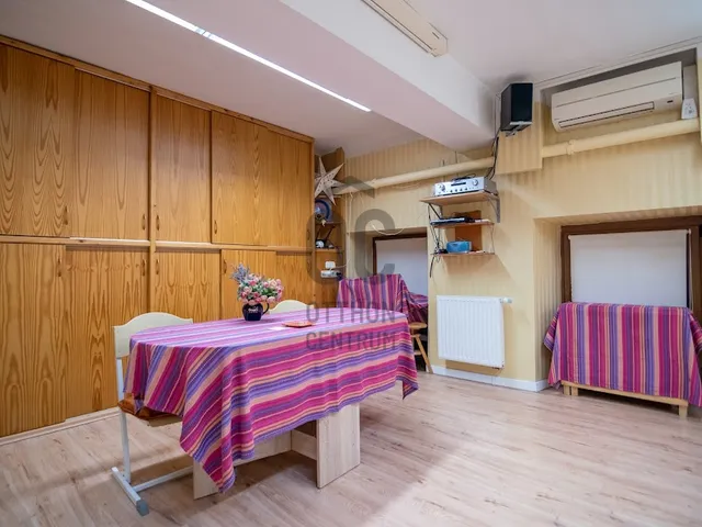 Eladó kereskedelmi és ipari ingatlan Budapest VIII. kerület, Józsefváros 194 nm