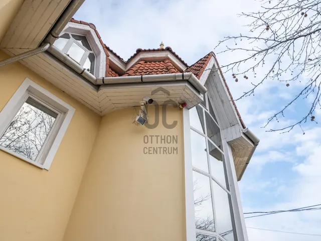 Eladó ház Budapest XVIII. kerület, Szemeretelep 300 nm