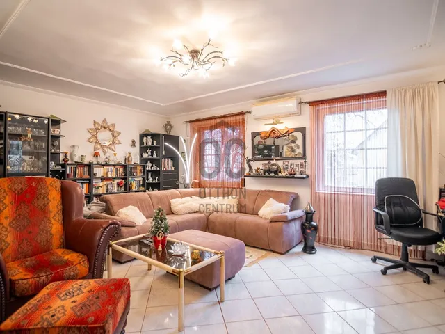 Eladó ház Pomáz 255 nm