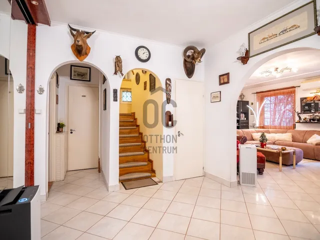 Eladó ház Pomáz 255 nm