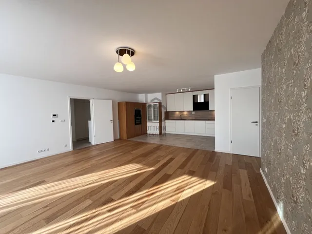 Kiadó lakás Budapest I. kerület 115 nm