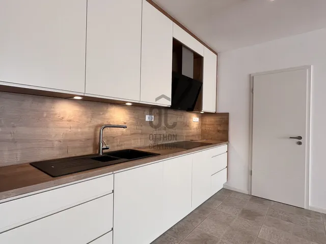 Kiadó lakás Budapest I. kerület 115 nm