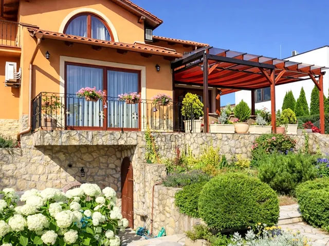 Eladó ház Nagykovácsi 209 nm