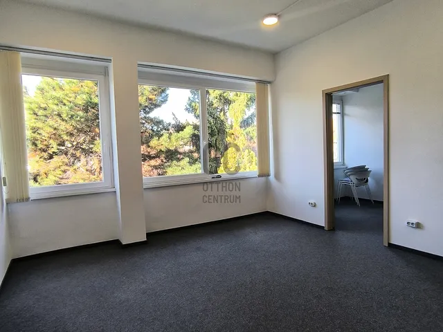 Kiadó kereskedelmi és ipari ingatlan Budapest XI. kerület, Kelenföld 26 nm