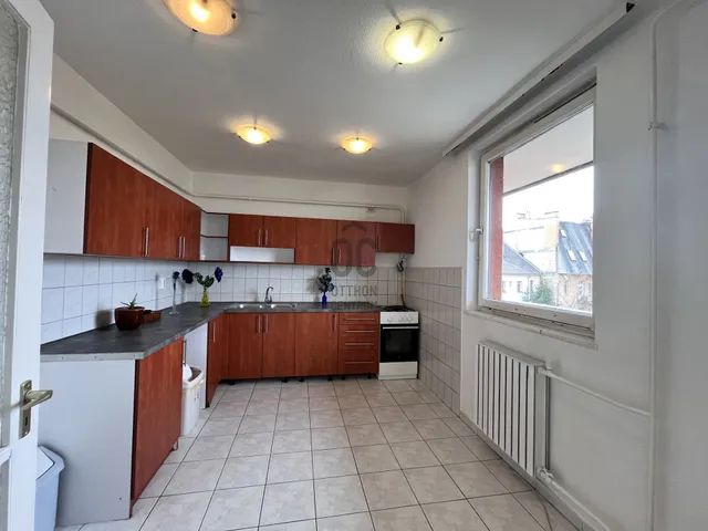 Kiadó lakás Budapest XIV. kerület, Alsórákos 74 nm