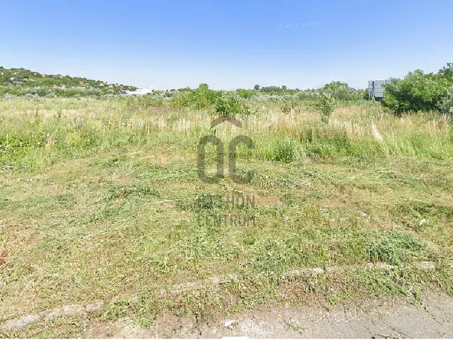 Eladó telek Szekszárd, Miklósváros 21352 nm