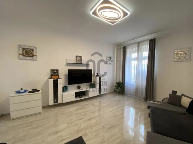 Eladó lakás Budapest VI. kerület 98 nm