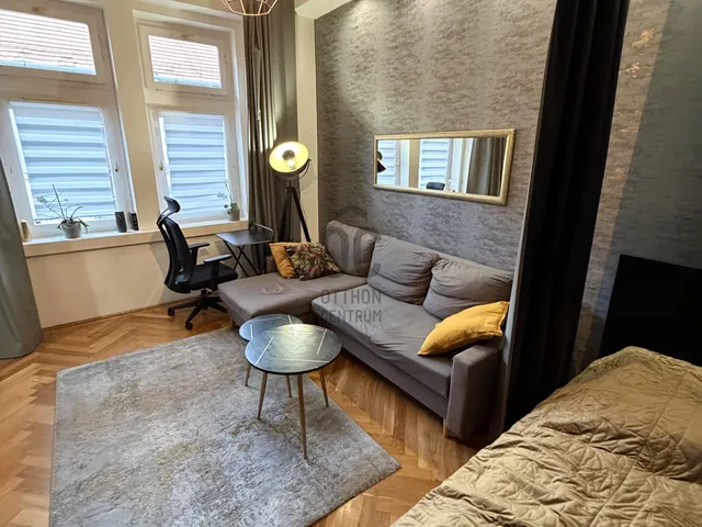 Eladó lakás Budapest VII. kerület, Külső-Erzsébetváros 26 nm