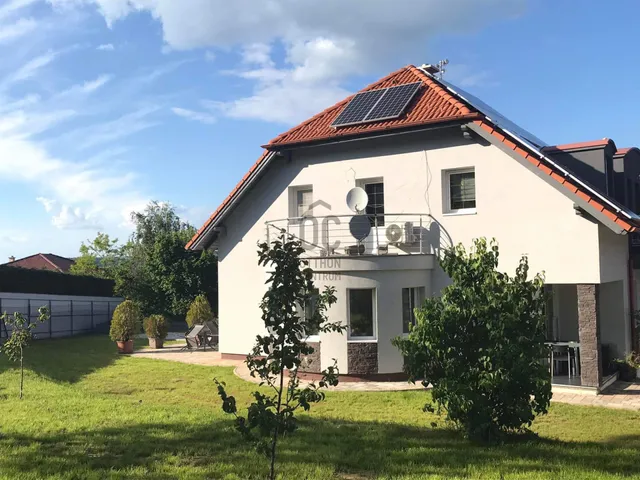 Eladó ház Piliscsaba 310 nm