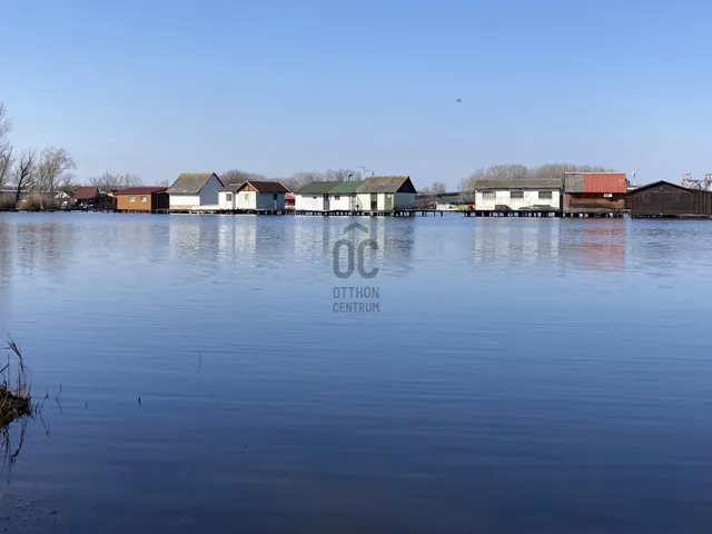 Eladó üdülő és hétvégi ház Oroszlány 25 nm