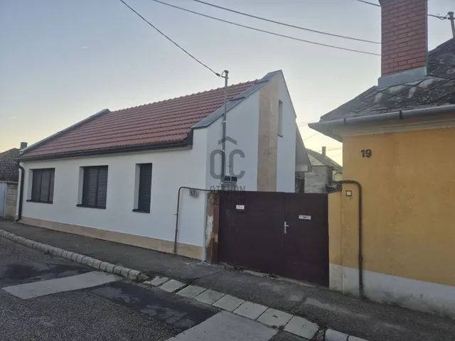 Eladó ház Veszprém, Dózsaváros 60 nm