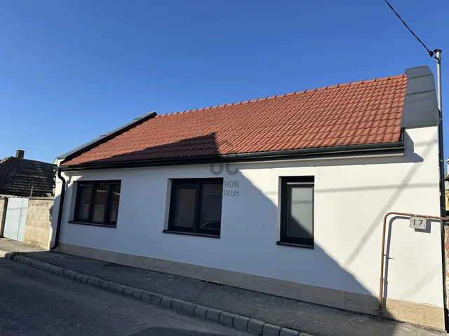 Eladó ház Veszprém, Dózsaváros 72 nm