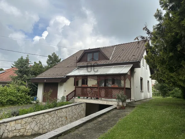 Eladó ház Piliscsaba 140 nm