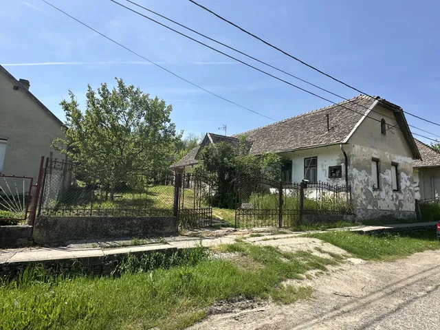 Eladó ház Kalaznó 150 nm