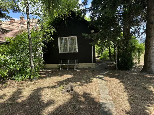 Eladó telek Pilisvörösvár 1360 nm