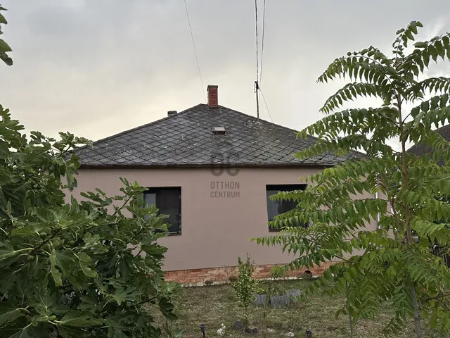 Eladó ház Pázmándfalu 121 nm