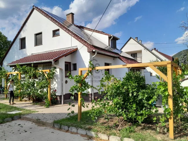 Eladó ház Piliscsaba, Szállás 75 nm