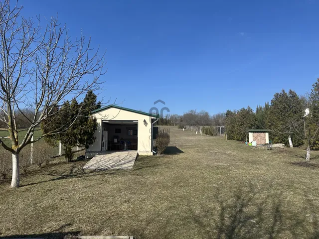 Eladó telek Tök 2901 nm