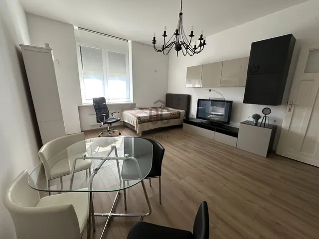 Eladó lakás Budapest XII. kerület, Németvölgy 37 nm