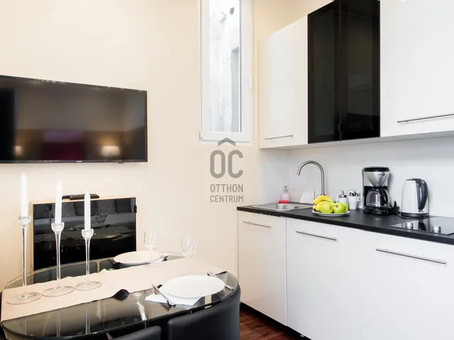 Eladó lakás Budapest V. kerület, Belváros 140 nm