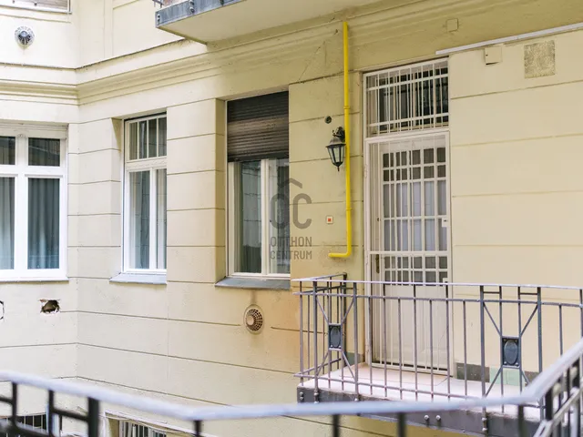 Eladó lakás Budapest V. kerület, Bank negyed 28 nm