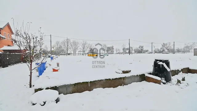 Eladó telek Taksony, Fácán utca 663 nm