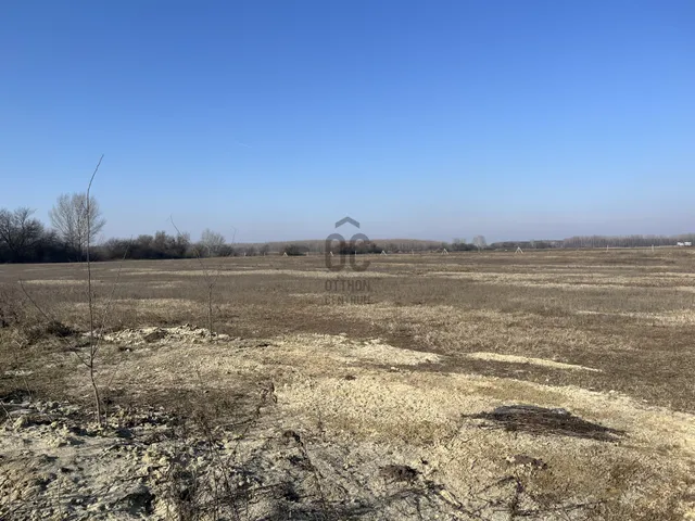 Eladó telek Vasad 21346 nm