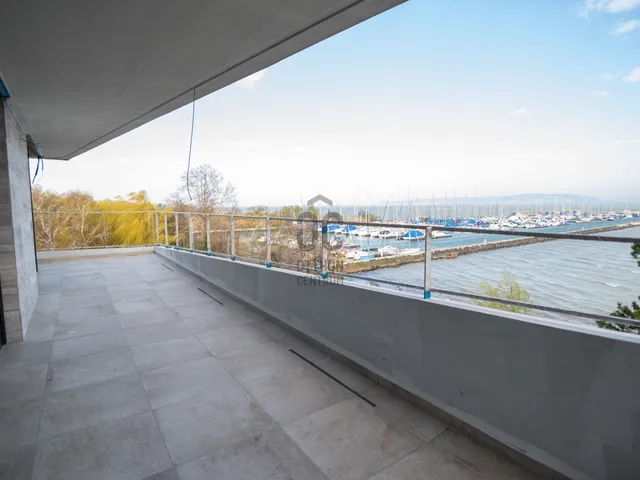 Eladó lakás Balatonfenyves 33 nm
