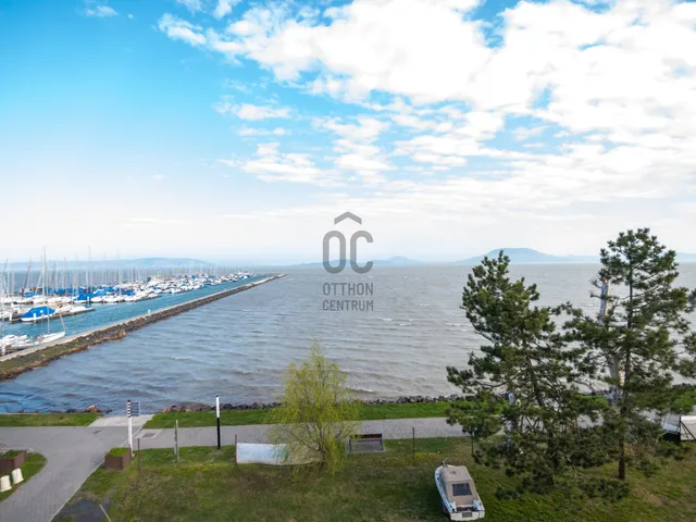 Eladó lakás Balatonfenyves 66 nm