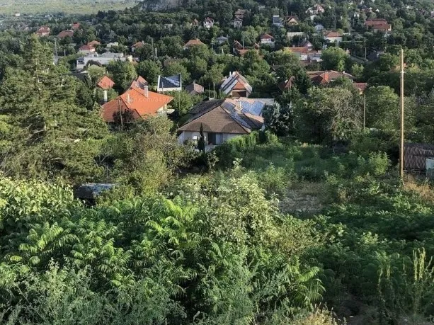 Eladó telek Budaörs 3333 nm